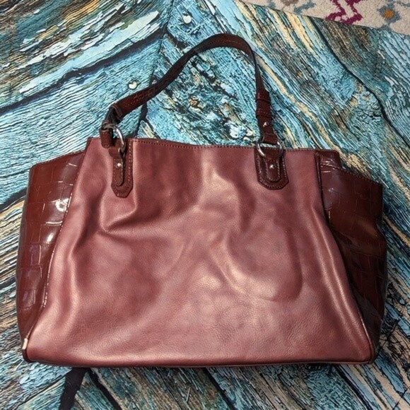 Dana Buchman faux leather medium Burgundy handbag Purse - Picture 2 of 6